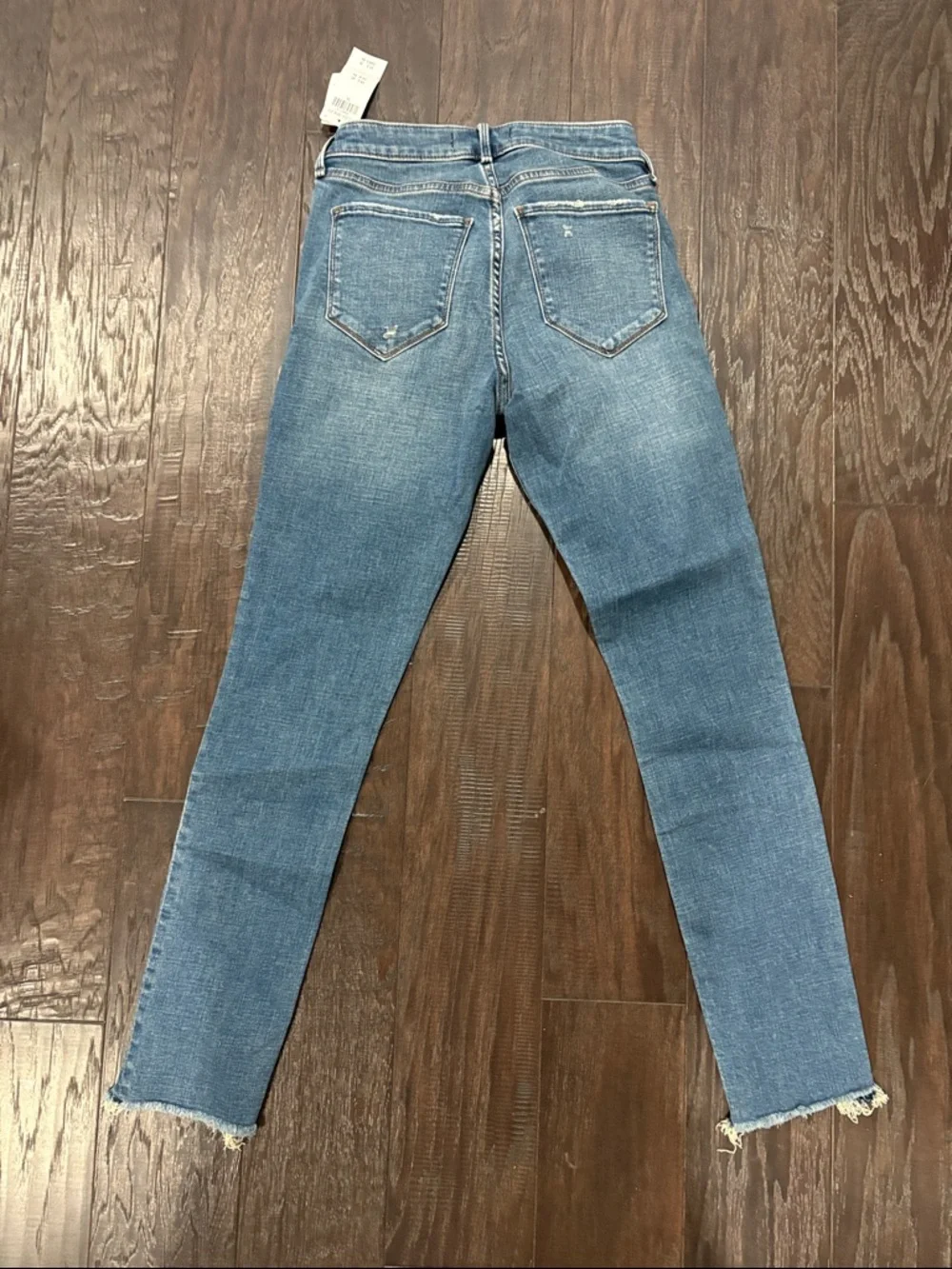 Classic Distressed Blue Women's Jeans - Abercrombie - Picture 3 of 3